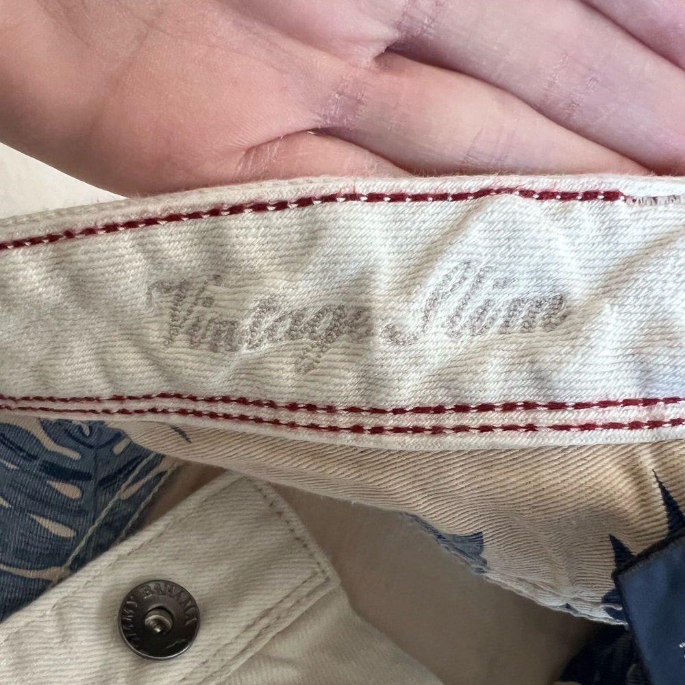 Tommy Bahama Vintage Slim Cream Colored Jeans 30x31.5 - Picture 5 of 9